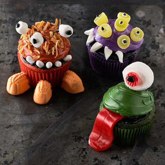 Creepy Halloween Cupcakes
 Woot Finger Tips Scary Cupcakes Dare to Eat