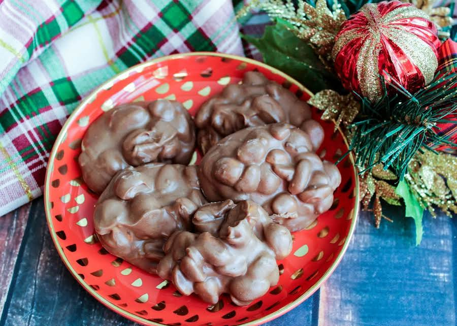 Crock Pot Christmas Candy
 Crock Pot Christmas Crack Recipe