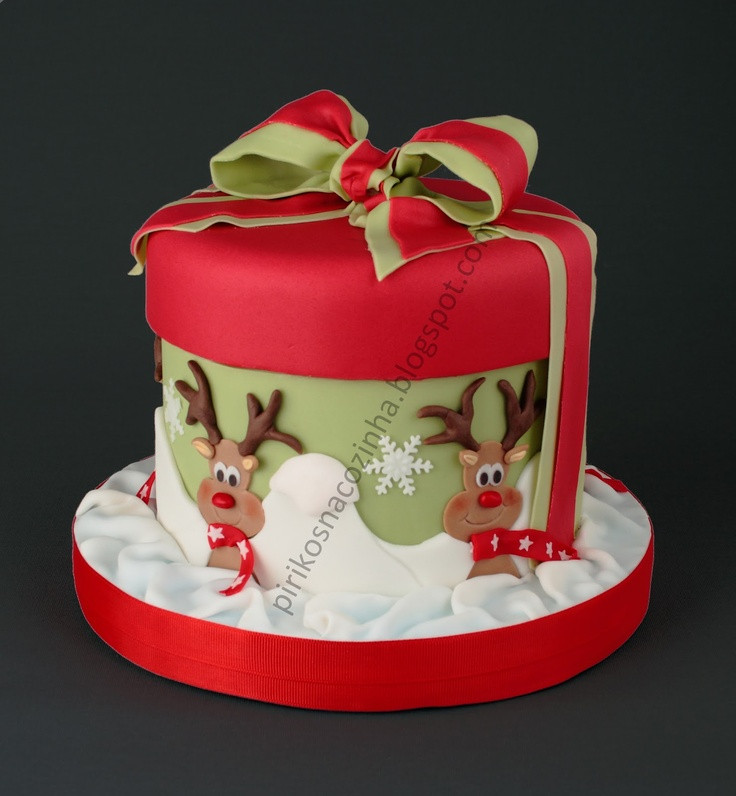 Cute Christmas Cakes
 25 Perfect Cakes for this Holiday Season Page 10 of 47