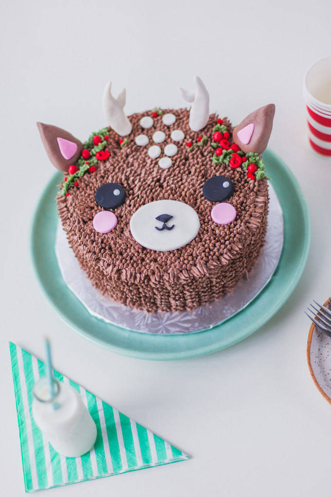 Cute Christmas Cakes
 Kawaii Reindeer Cake Tutorial Coco Cake Land
