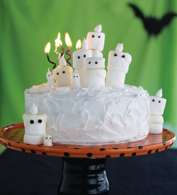 Cute Halloween Cakes
 Non scary Halloween cake decorations – fun cakes for kids