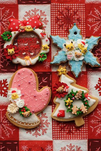 Decorated Christmas Cookies Pinterest
 Beautiful Christmas sugar cookies and Cute cookies on
