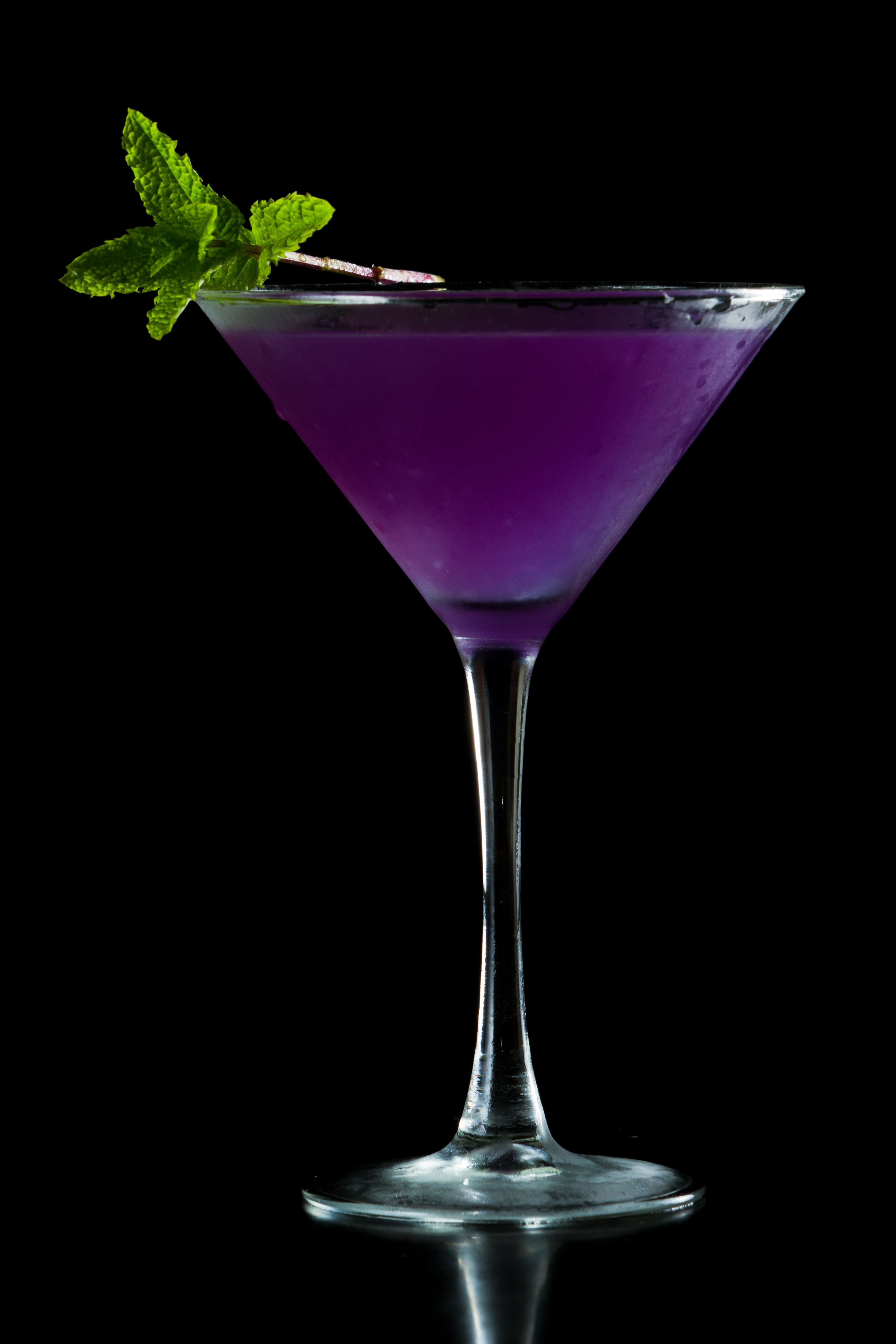 Easy Halloween Drinks Alcohol
 Check out Halloween Cocktail Purple Martini It s so easy