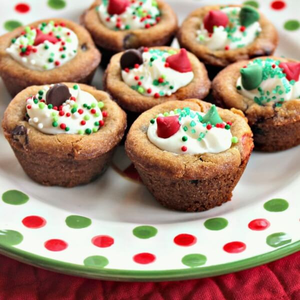 Easy To Make Christmas Cookies
 Frosted Holiday Cookie Cups Easy Christmas Cookies to
