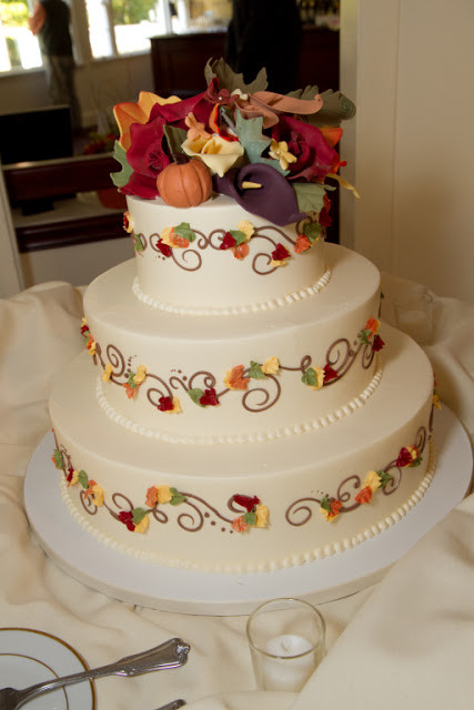 Fall Color Wedding Cakes
 Dessert Works Bakery New England Fall Foliage Wedding Cake