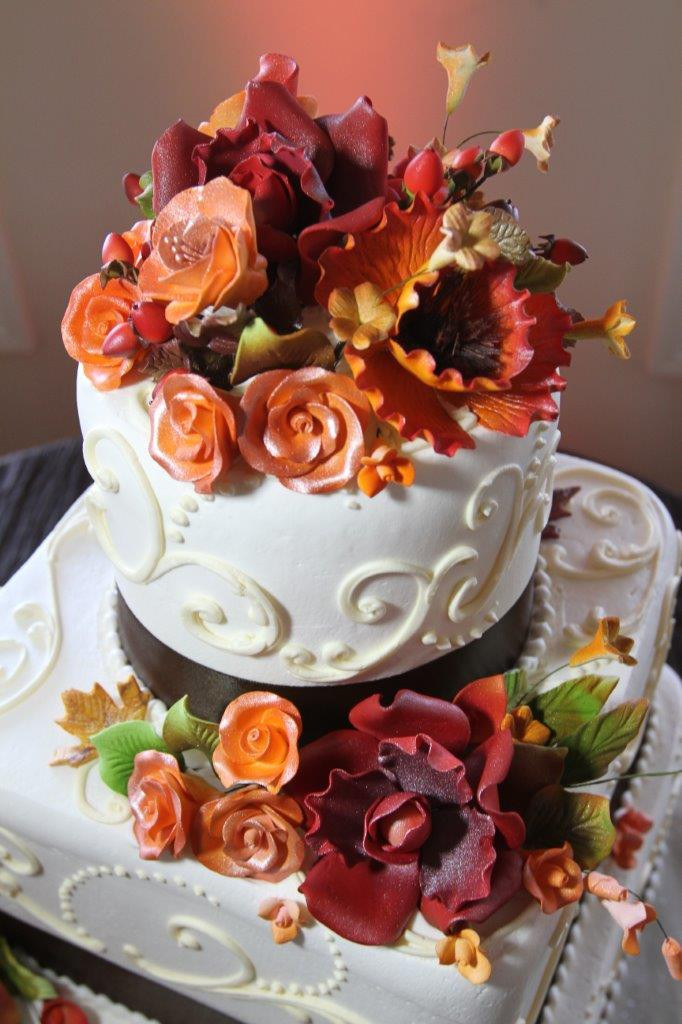 Fall Color Wedding Cakes
 Wedding Inspiration that lives forever Fall Inspired Weddings