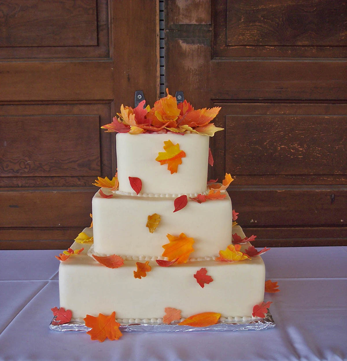 Fall Wedding Cakes Ideas
 GAME Build a fall themed wedding NWR Chit Chat