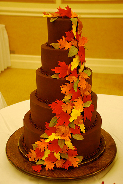 Fall Wedding Cakes With Leaves
 A Family Tree of Holidays Christmas Trees Grab the Rake
