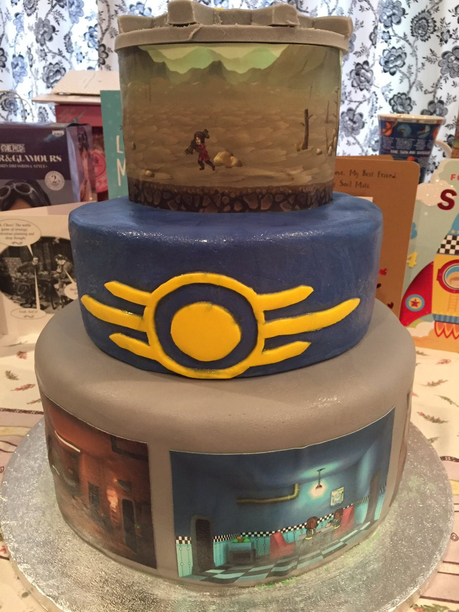 Fallout Birthday Cake
 ぜんぶ 肉 on Twitter "My awesome Fallout birthday cake
