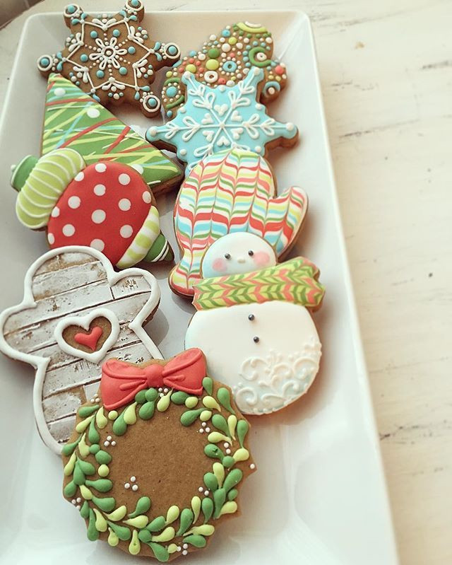 Fancy Christmas Cookies
 Best 25 Decorated christmas cookies ideas on Pinterest