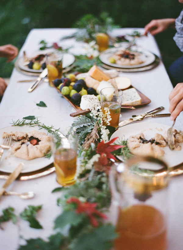 Good Fall Dinners
 Fall Wedding Dinner Ideas ce Wed