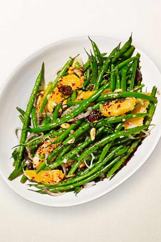 Green Thanksgiving Side Dishes
 Thanksgiving Side Dish Recipes from Celebrity Chefs