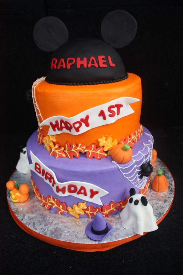 Halloween Birthday Cakes For Kids
 Best 25 Scary halloween cakes ideas on Pinterest