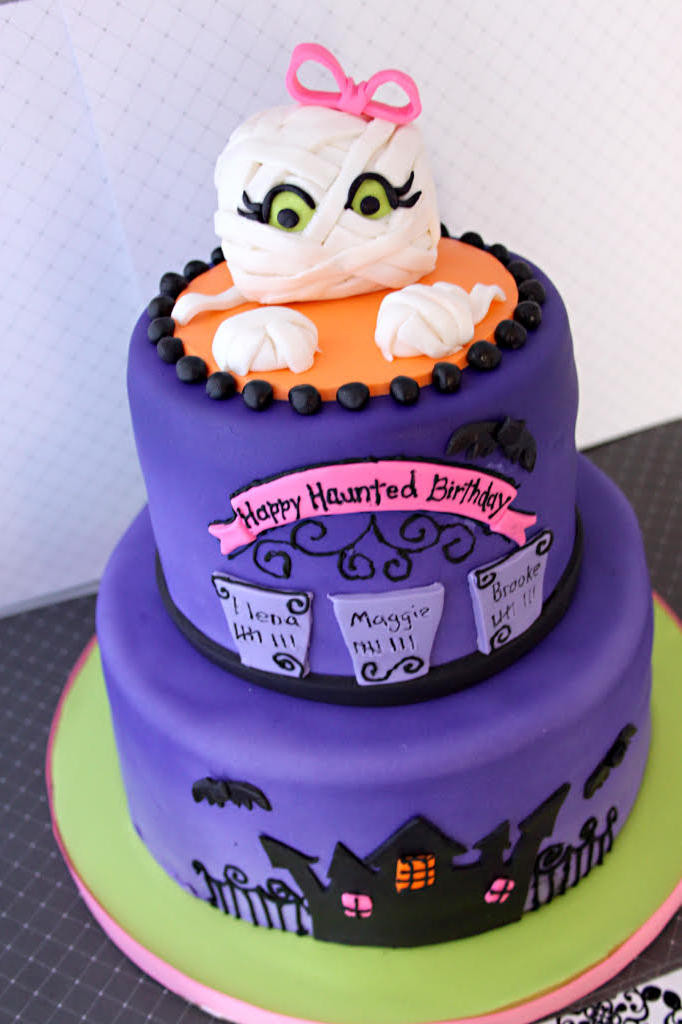 Halloween Birthday Cakes For Kids
 13 Ghoulishly Festive Halloween Birthday Cakes Southern