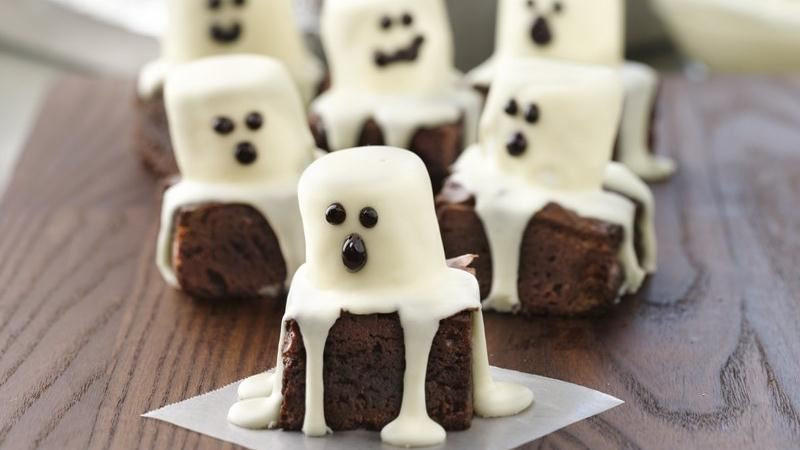 Halloween Brownies Ideas
 Halloween Treats – Spooky Boo Brownie Recipe Design