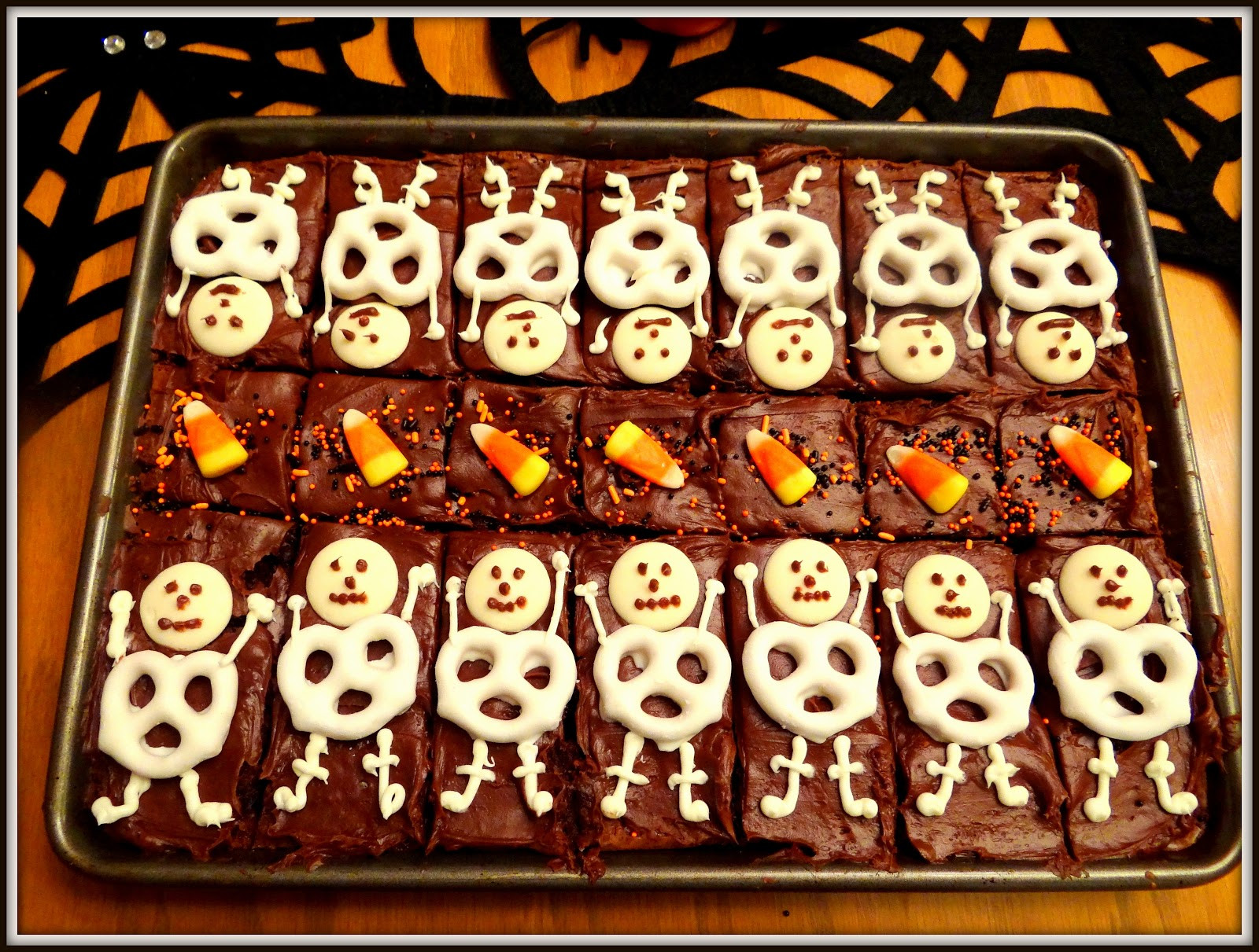 Halloween Brownies Ideas
 Patties Primary Place OCTOBER PRIMARY PRESENTATIONS AND