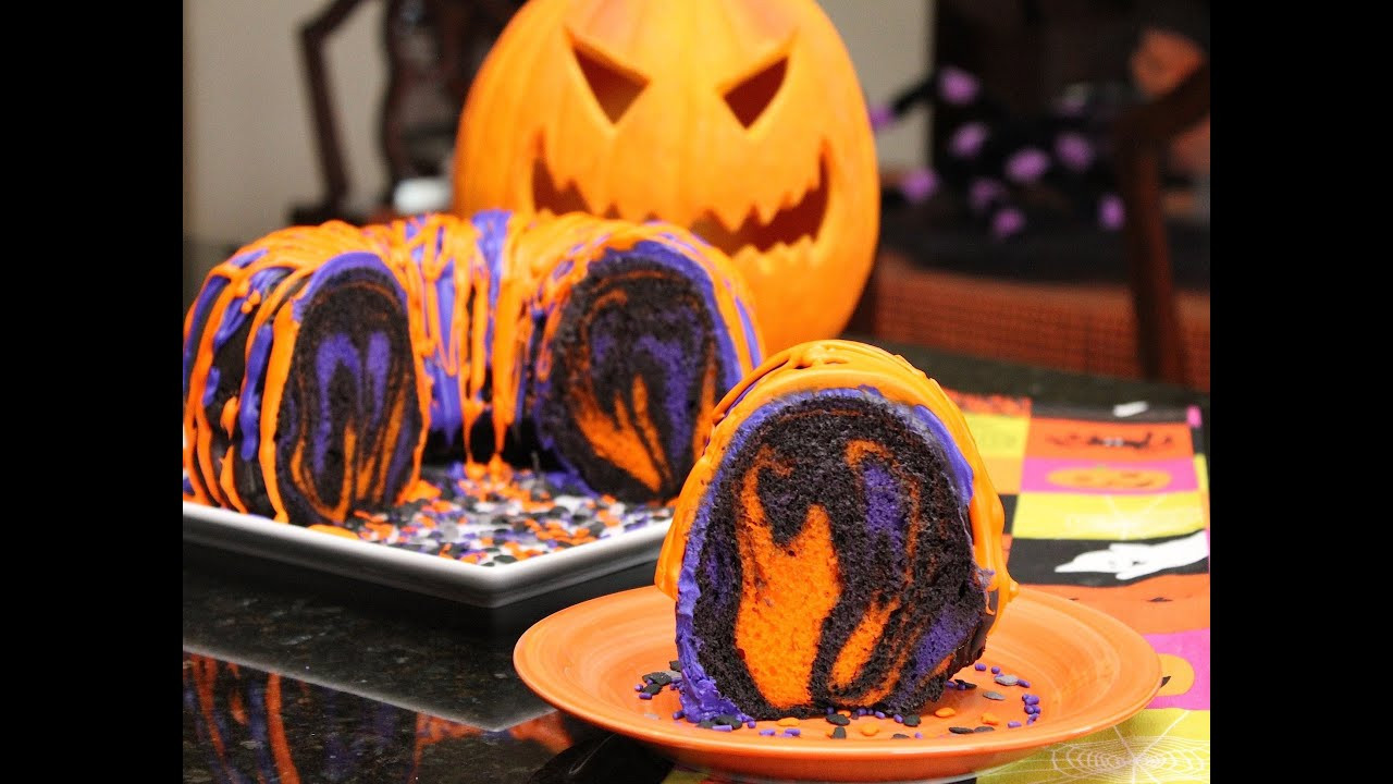 Halloween Bundt Cake
 Famous Halloween Rainbow Party Cake Recipes and Ideas