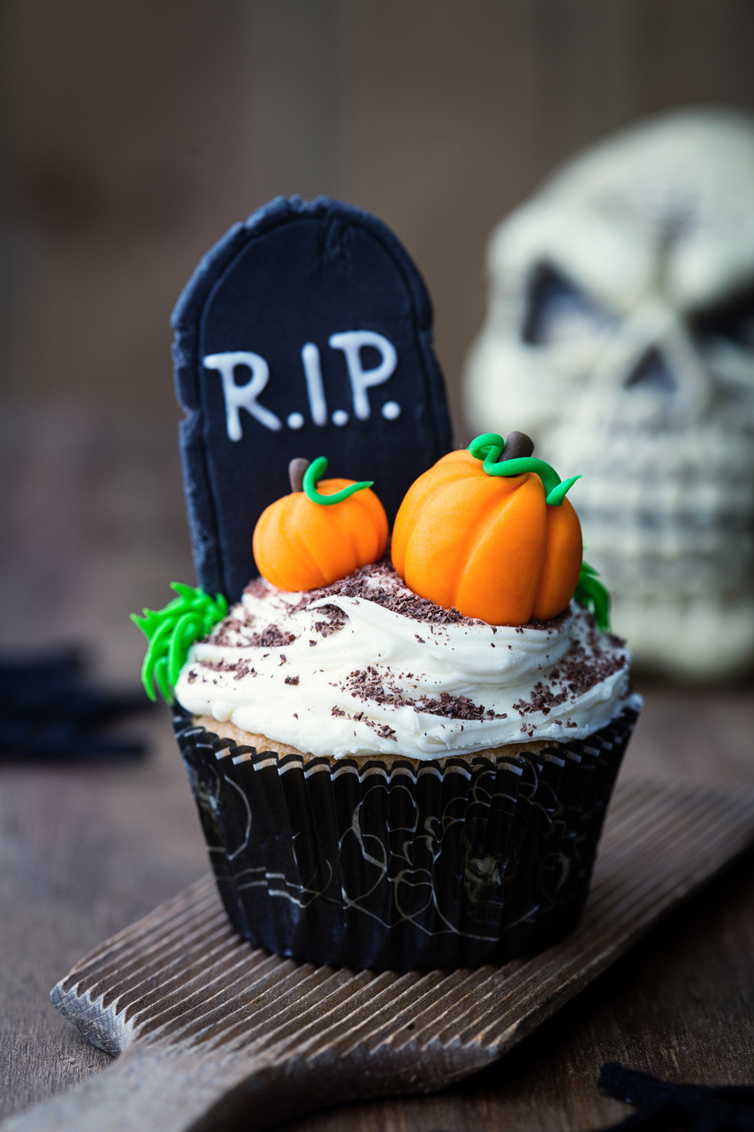 Halloween Cakes And Cupcakes
 Halloween Cupcake Ideas