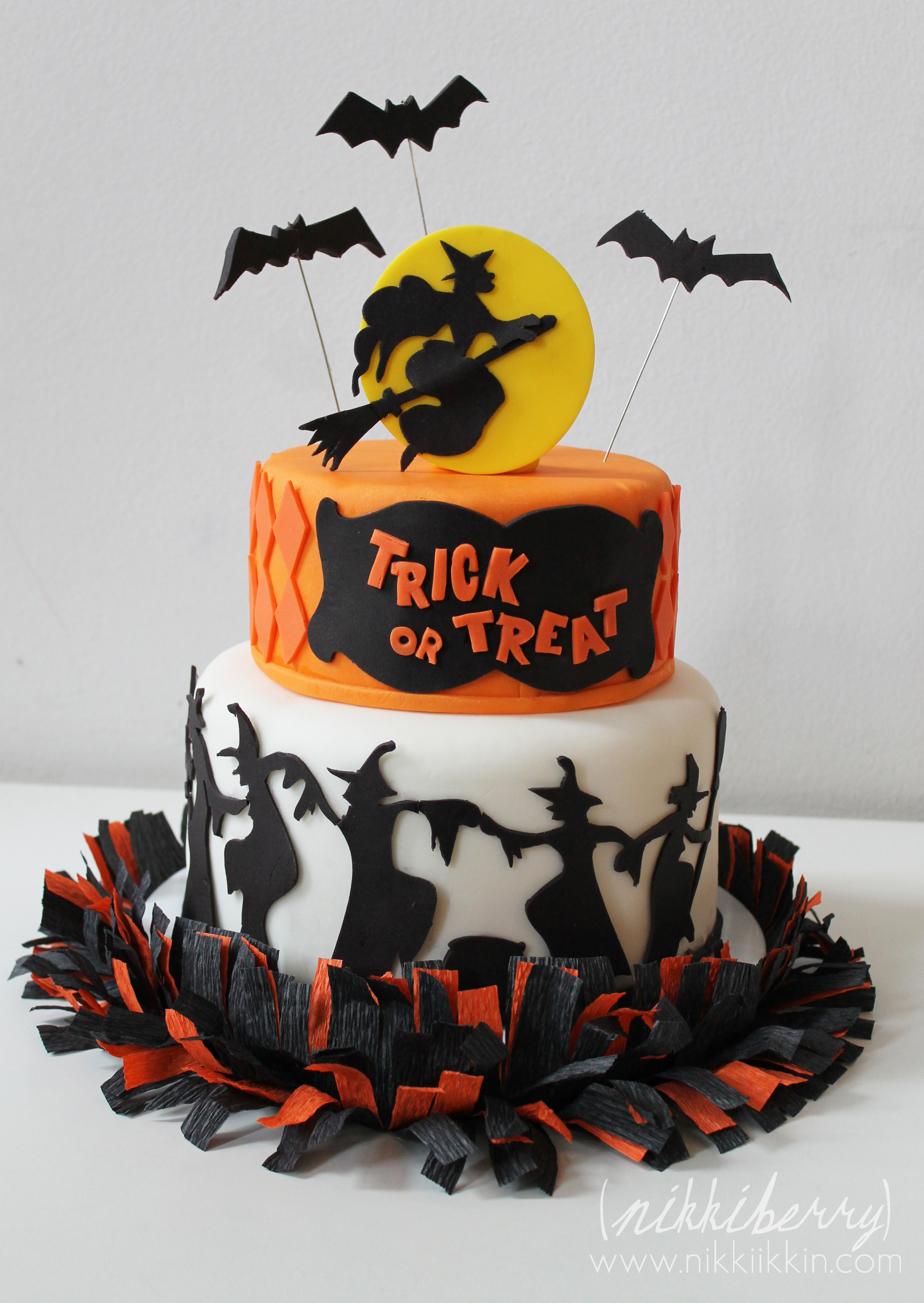 Halloween Cakes Pictures
 Fondant Halloween on Pinterest