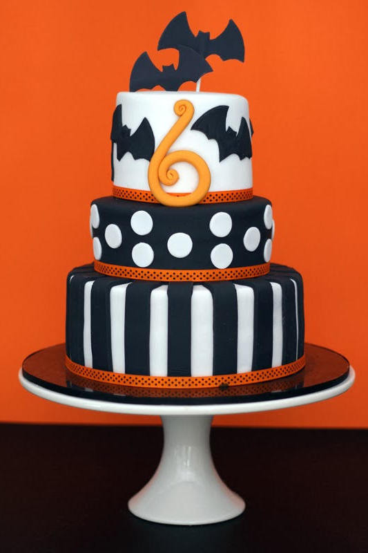 Halloween Cakes Recipes With Pictures
 13 Ghoulishly Festive Halloween Birthday Cakes Southern