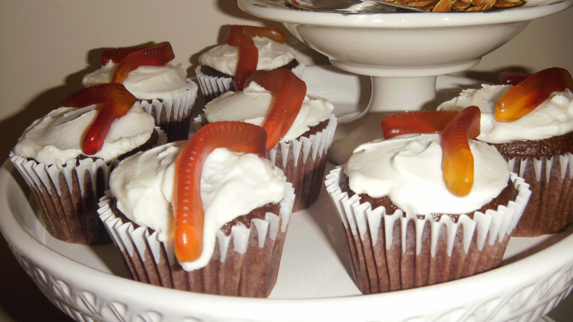 Halloween Cookies And Cupcakes
 2011 Allergy Friendly Hallowe’en Party