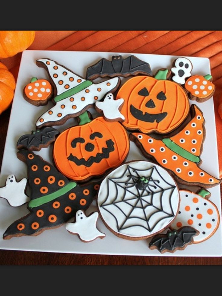 Halloween Cookies Decorating
 Best 25 Pumpkin sugar cookies decorated ideas on