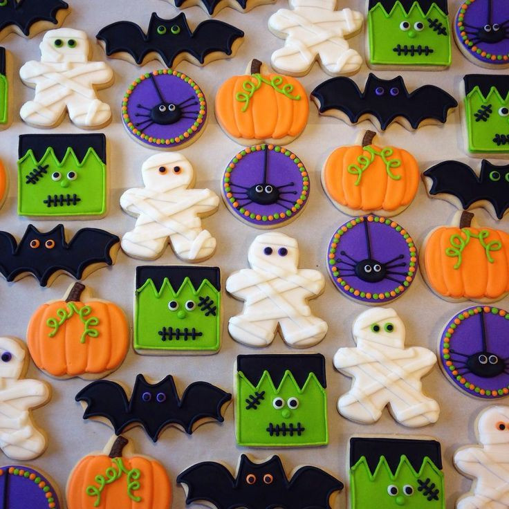 Halloween Cutout Cookies
 Best 25 Halloween cookies ideas on Pinterest