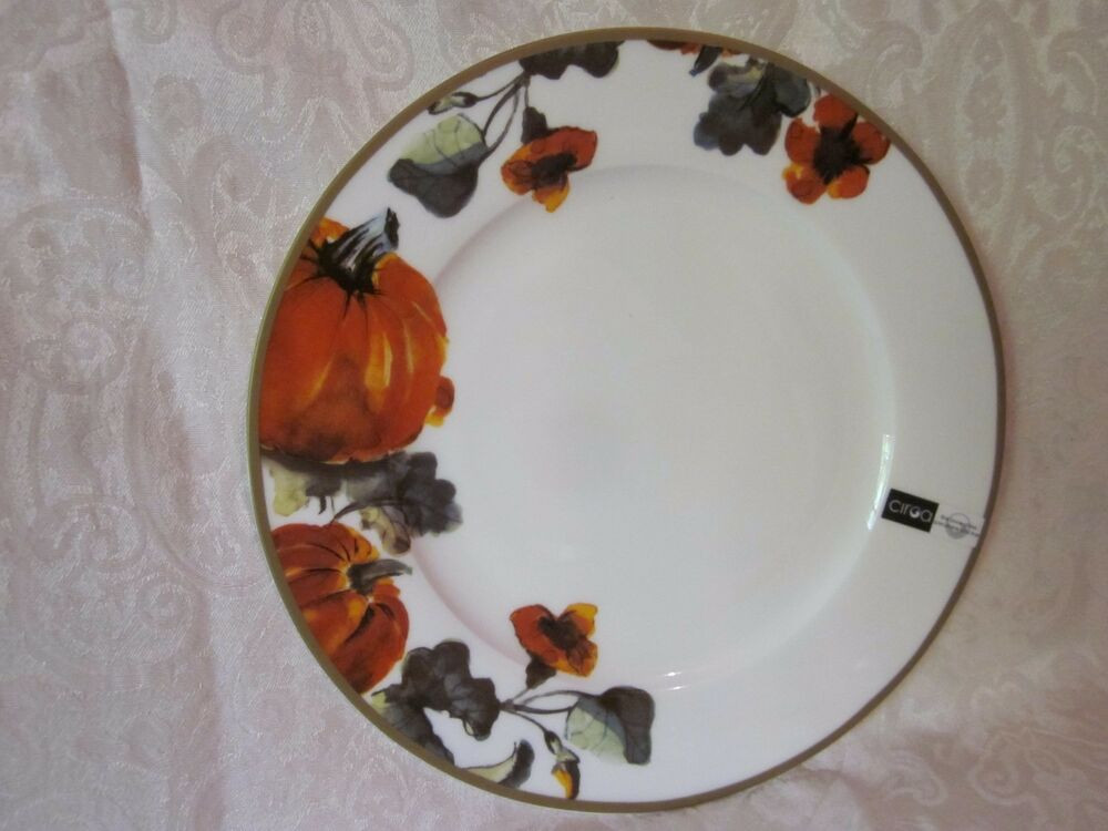 Halloween Dinner Plates
 CIROA FINE BONE CHINA PUMPKINS THANKSGIVING HALLOWEEN