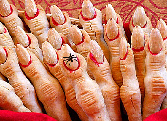 Halloween Finger Cookies Recipes
 11 Creepy Fun Halloween Treats To Make Now