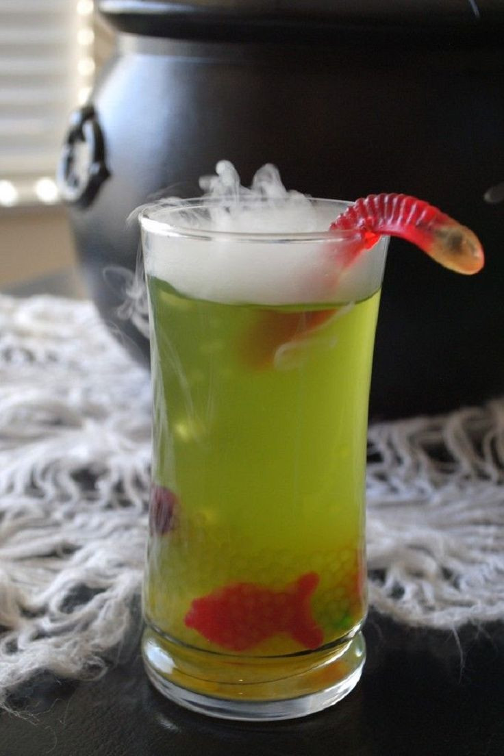 Halloween Foods And Drinks
 1000 ideas about Halloween Drinks on Pinterest