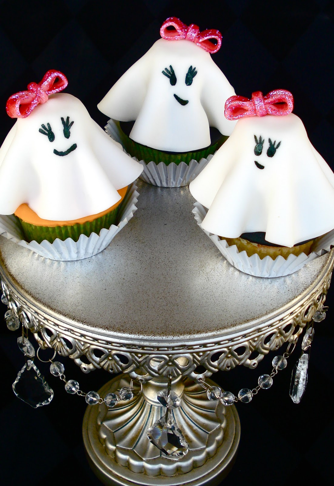 Halloween Ghost Cupcakes
 Butrcreamblondi Ghost Cupcakes