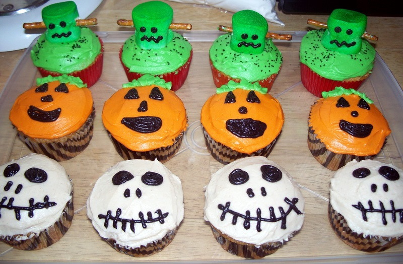 Halloween Inspired Cupcakes
 The Tiny Tyrant s Kitchen Halloween Cupcakes