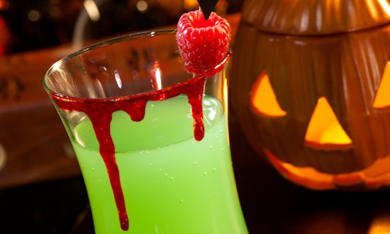 Halloween Party Alcoholic Drinks
 Perfectly Punchy Halloween Party Drinks