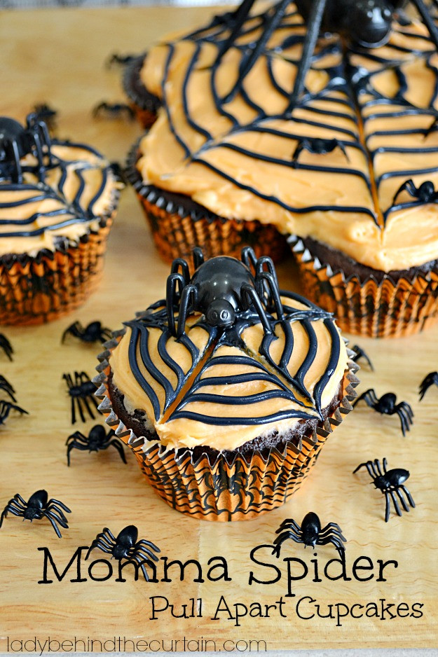 Halloween Pull Apart Cupcakes
 Momma Spider Halloween Pull Apart Cupcakes