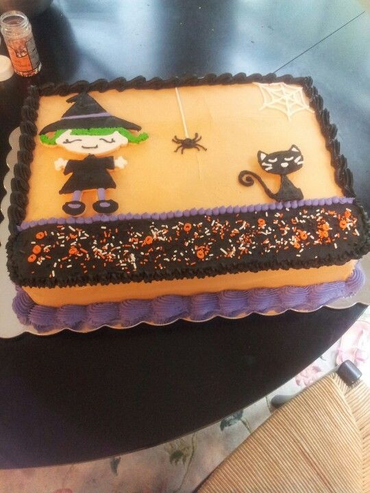 Halloween Sheet Cakes Ideas
 1000 images about Holly s Buttercream Cakes on Pinterest
