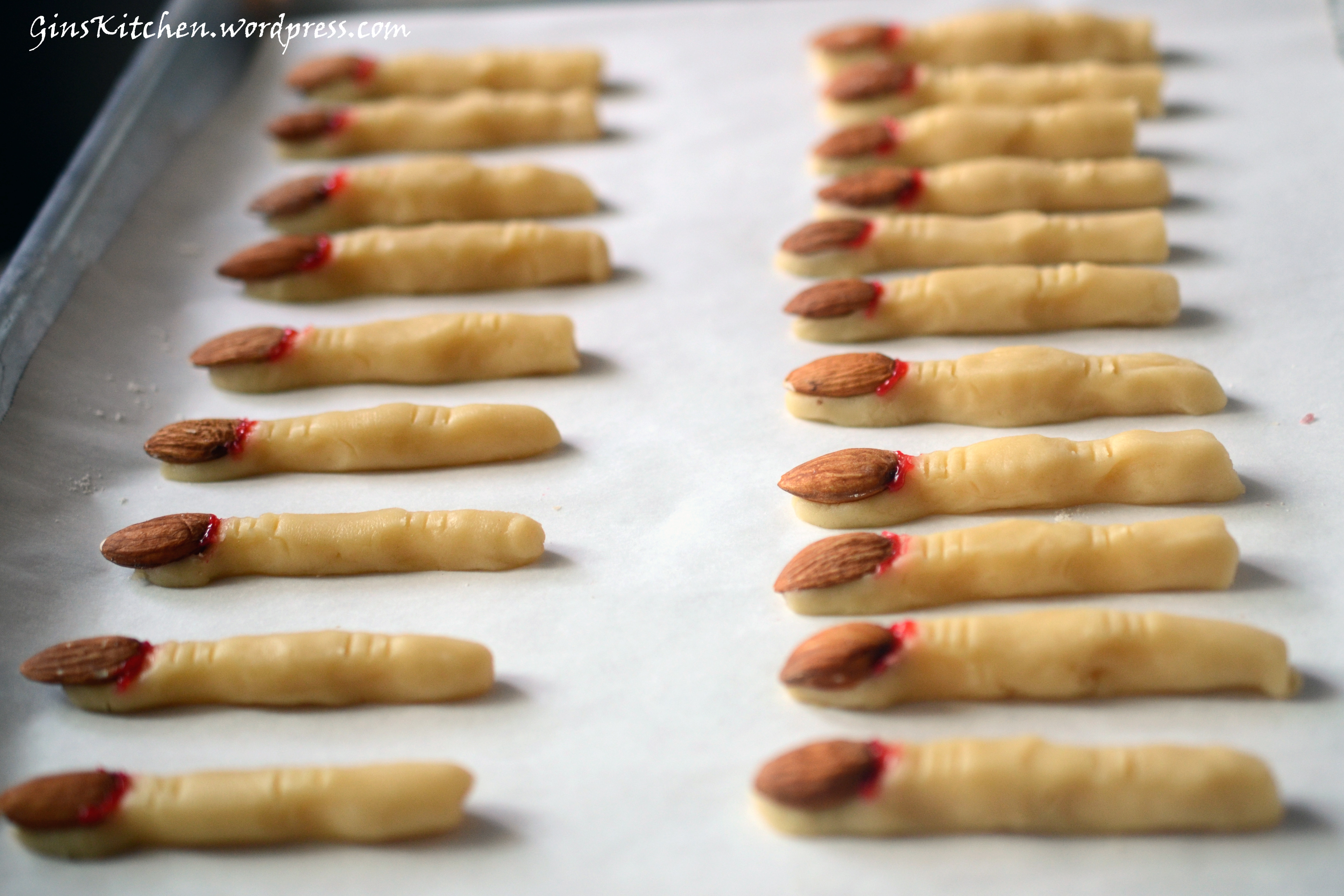 Halloween Sugar Cookies Fingers
 Halloween Witch Finger Cookies