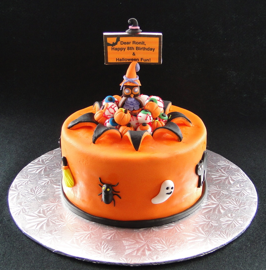 Halloween Themed Cakes
 Baking Maniac GF Halloween Themed Birthday Cake