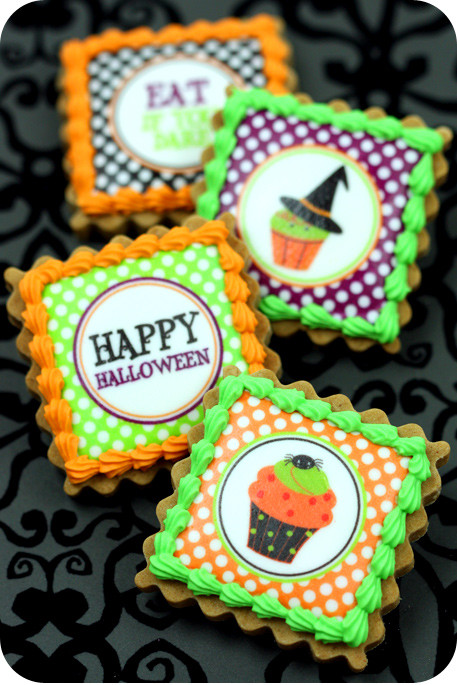 Halloween Themed Cookies
 Easy Decorated Cookies for Halloween