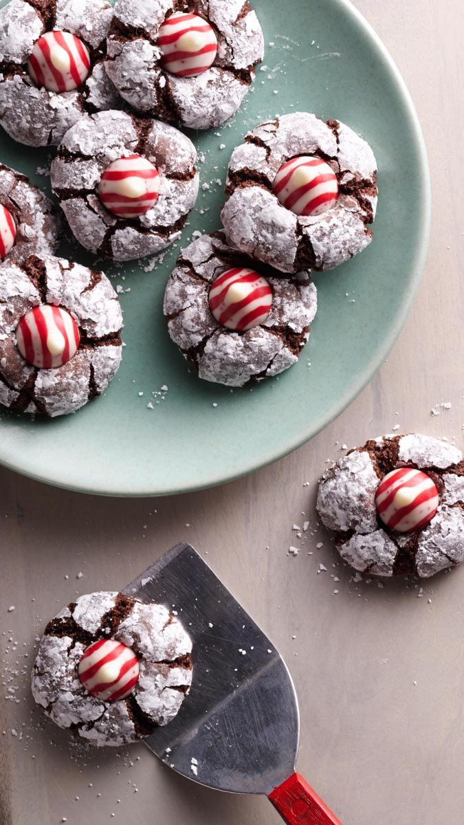 Hershey Kiss Christmas Cookies
 17 Best ideas about Hershey Kiss Cookies on Pinterest