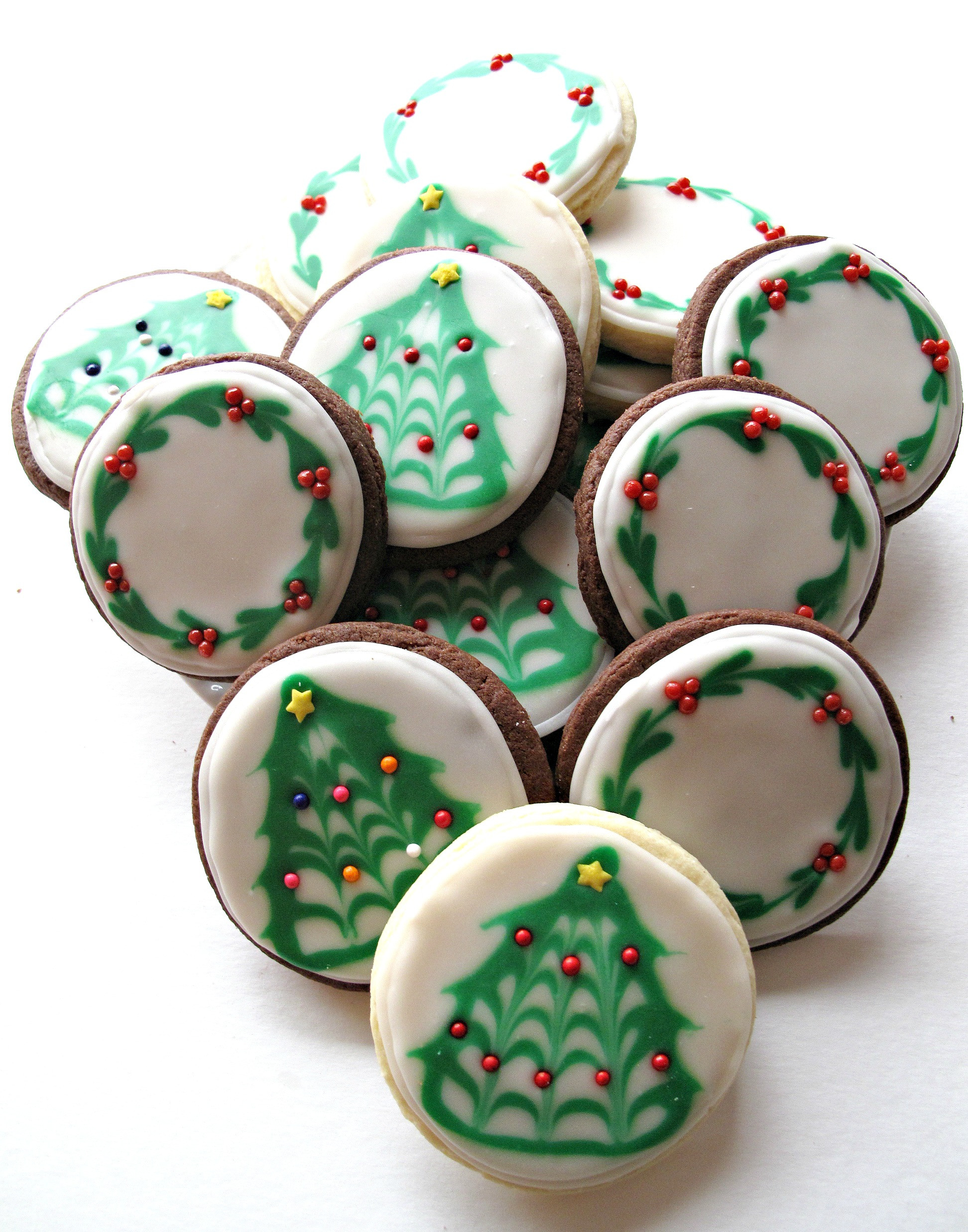 Iced Christmas Cookies
 Chocolate Covered Oreos and Iced Christmas Sugar Cookies