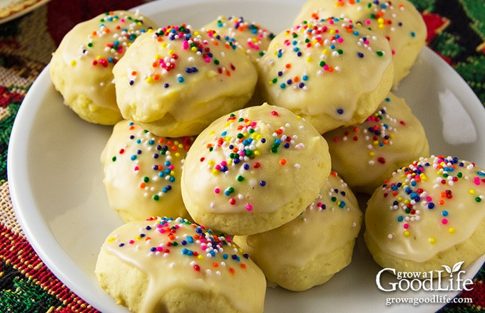 Italian Christmas Cookies Anise
 Auntie’s Italian Anise Cookies