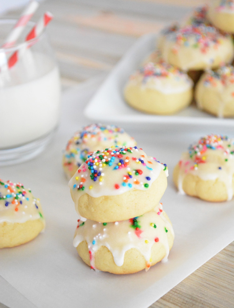 Italian Christmas Cookies Anise
 Italian Anisette Cookies