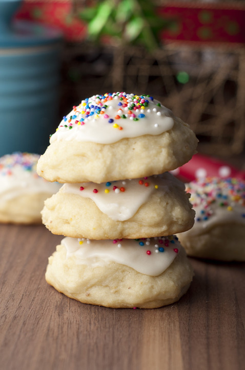 Italian Christmas Cookies Ricotta Cheese
 Italian Ricotta Cookies