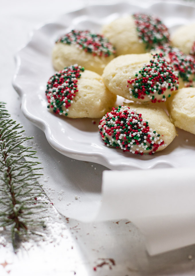 Italian Christmas Cookies Ricotta Cheese
 italian christmas ricotta cookies a giveaway The