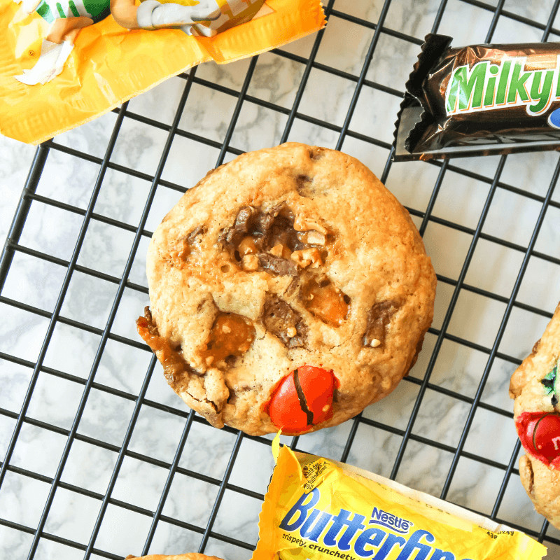 Leftover Halloween Candy Cookies
 Leftover Halloween Candy Cookies