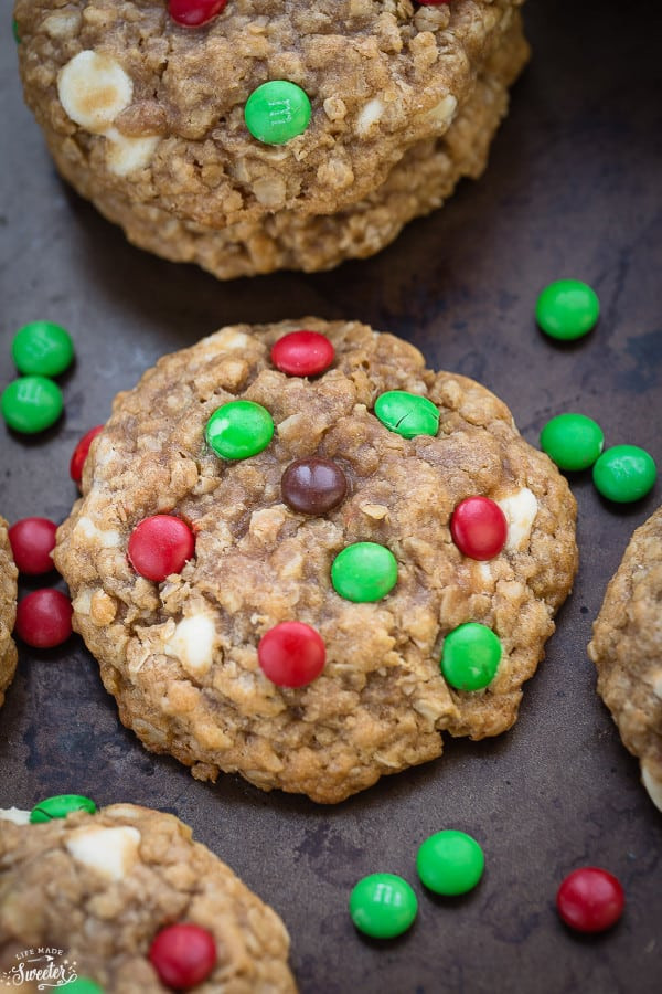 M M Christmas Cookies
 Christmas Oatmeal M&M Cookies