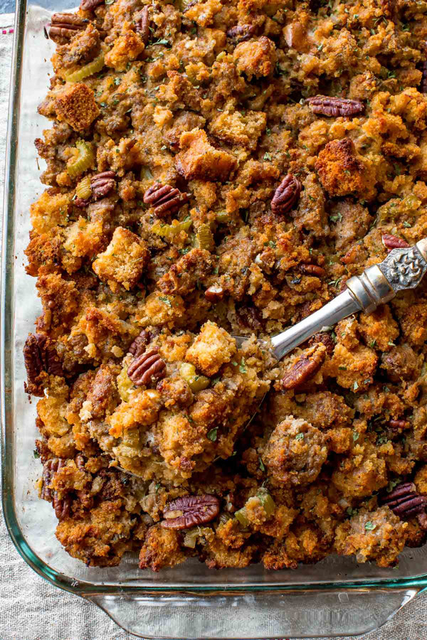 Make Ahead Thanksgiving Dishes
 the BEST LIST of Thanksgiving side dishes you can make