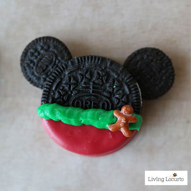 Mickey Mouse Christmas Cookies
 Mickey & Minnie Mouse Christmas Cookies