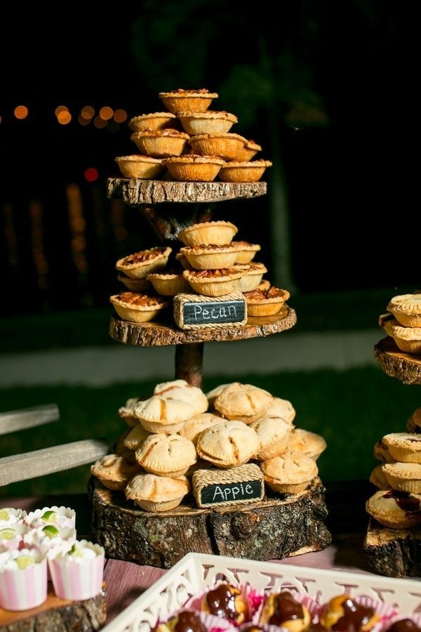 Mini Fall Desserts
 Falling In Love With These Great Fall Wedding Ideas