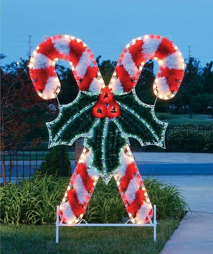Outdoor Christmas Candy Canes
 62 Impressive Ideas For Christmas Decoration Outdoor